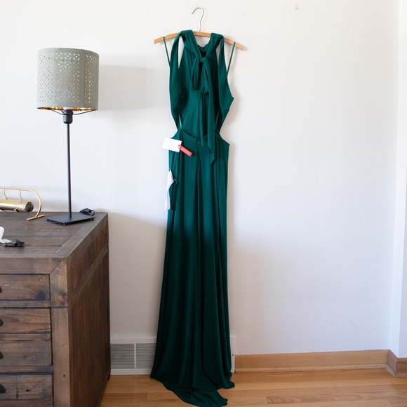 Ieena for Mac Duggal Tie Halter Jersey Dress in Emerald Green - Picture 8 of 10
